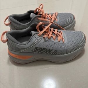 Hoka Bondi 7